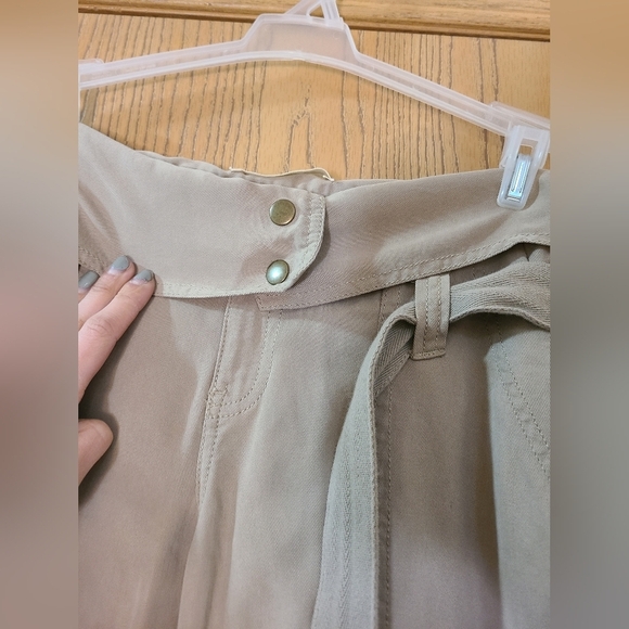 London Jean Khaki Chinos Belted Fold Waist Cargo Pocket Pants - Picture 3 of 5